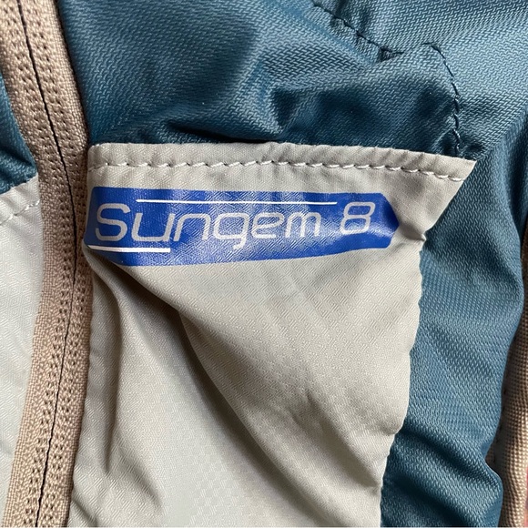 *New without tags* Gregory small hydration Day Pack - Picture 7 of 10